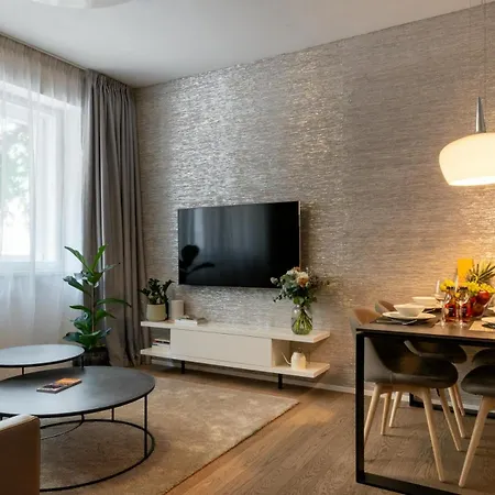 Modern Near Old Town * Praga