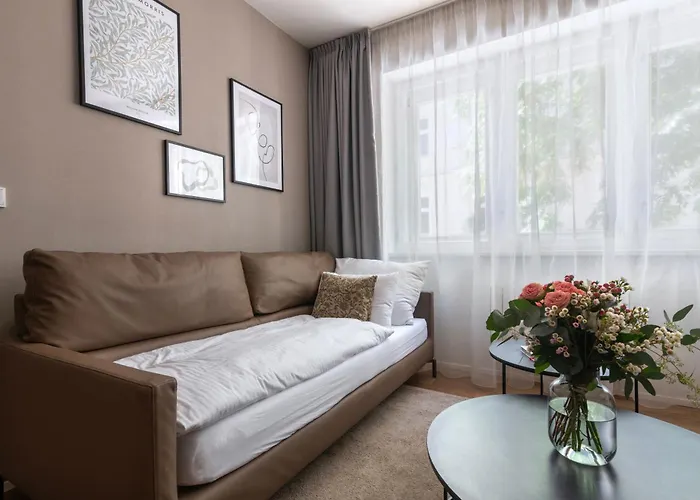 Апартаменты Modern Near Old Town *